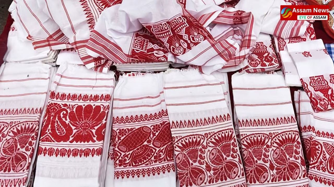 Assamese Gamchha: Assam government has bought more than 5 lakh gamchhas, now the target is 10 lakh