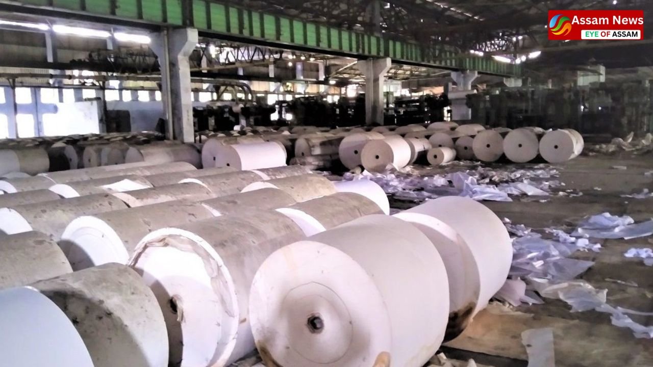 Labour unions create ruckus over Assam paper mill scam, demand confiscation of property of culprits