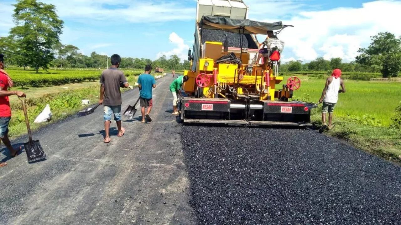 Financial burden on PWD contractors! Non-refundable fee of Rs 5 lakh without guarantee, has the government done too much?