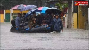 Flood crisis in Assam! Situation worsened due to continuous rain, people confined to their homes