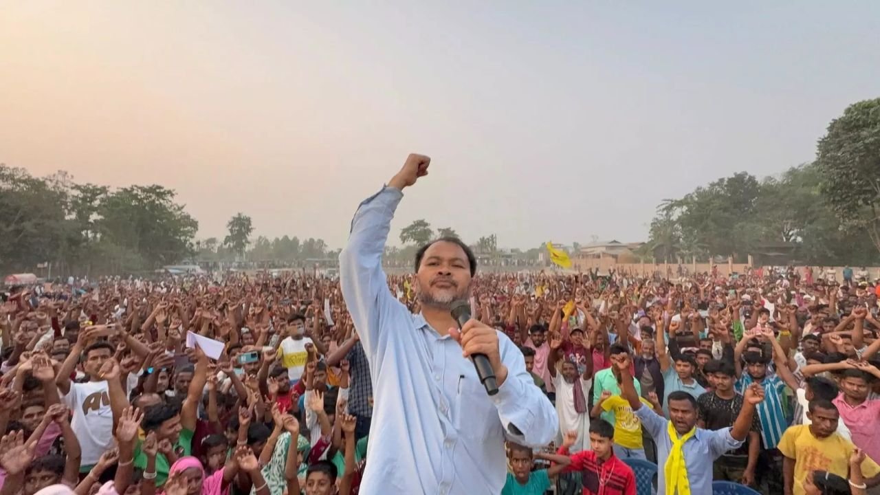 Akhil Gogoi increased the heat of suspense, said- Sarma's disclosure will shake the politics of Assam