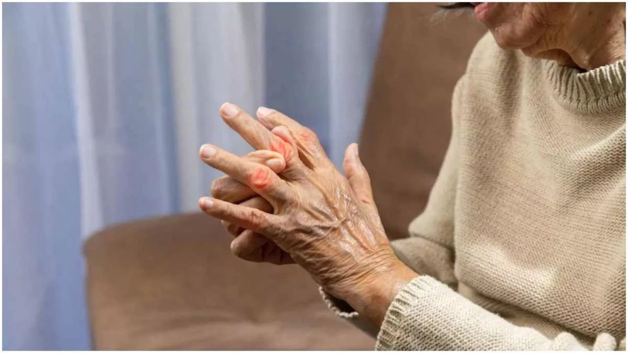 Struggling with arthritis pain? Just try these yoga poses, and your joint pain will vanish with miraculous effects!