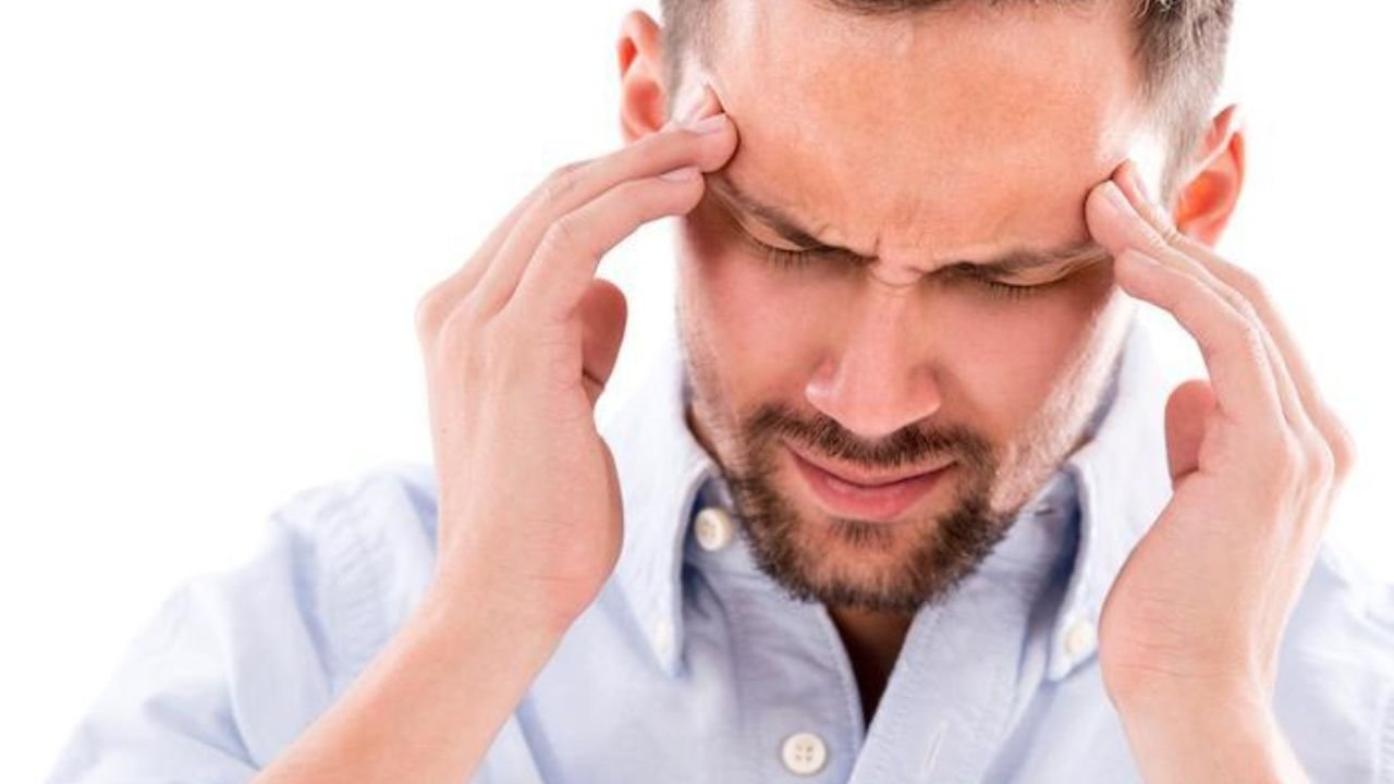There is a deep connection between Vitamin D deficiency and headache, know why doctors are advising to be careful