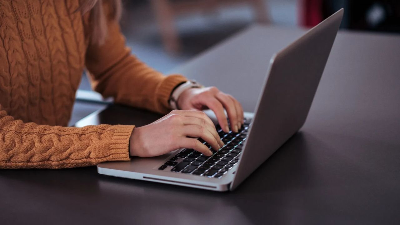 UCEED 2026 Applications Open, IIT Bombay Announces Deadlines, Learn How to Become the Next Design Star