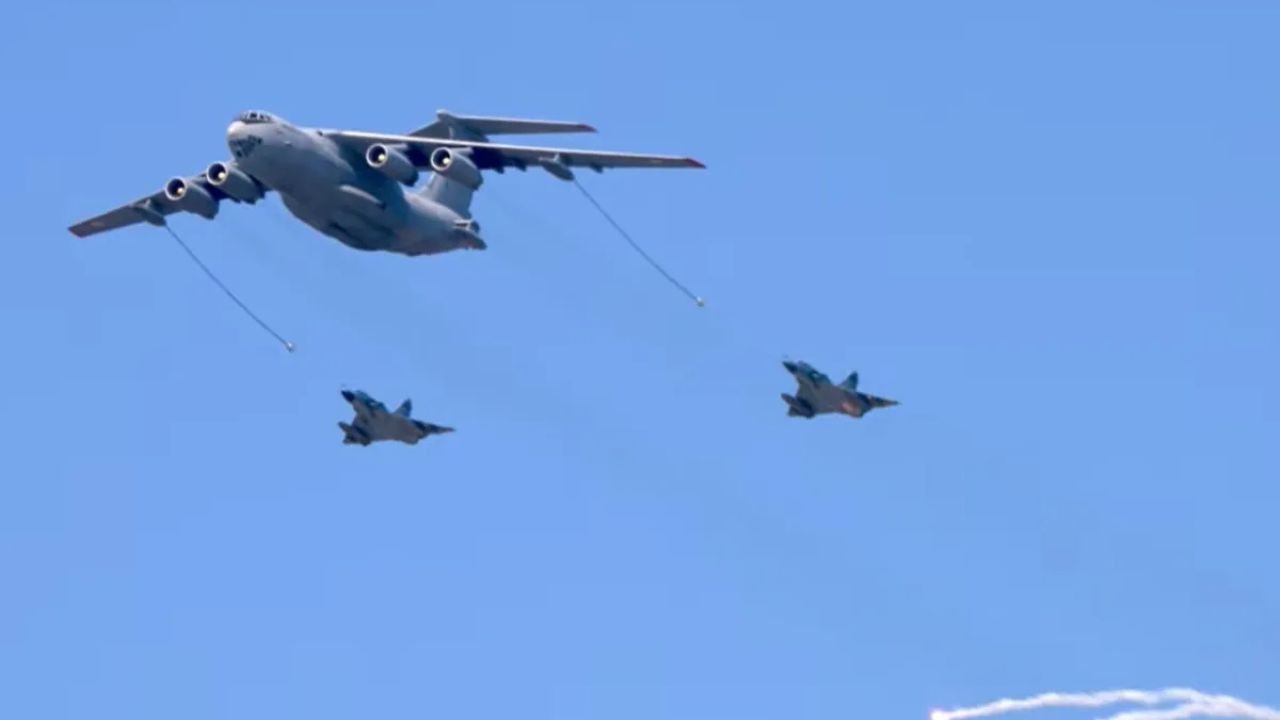 Assam: The sky becomes a battlefield on Air Force Day! The Suryakiran team will perform amazing stunts.