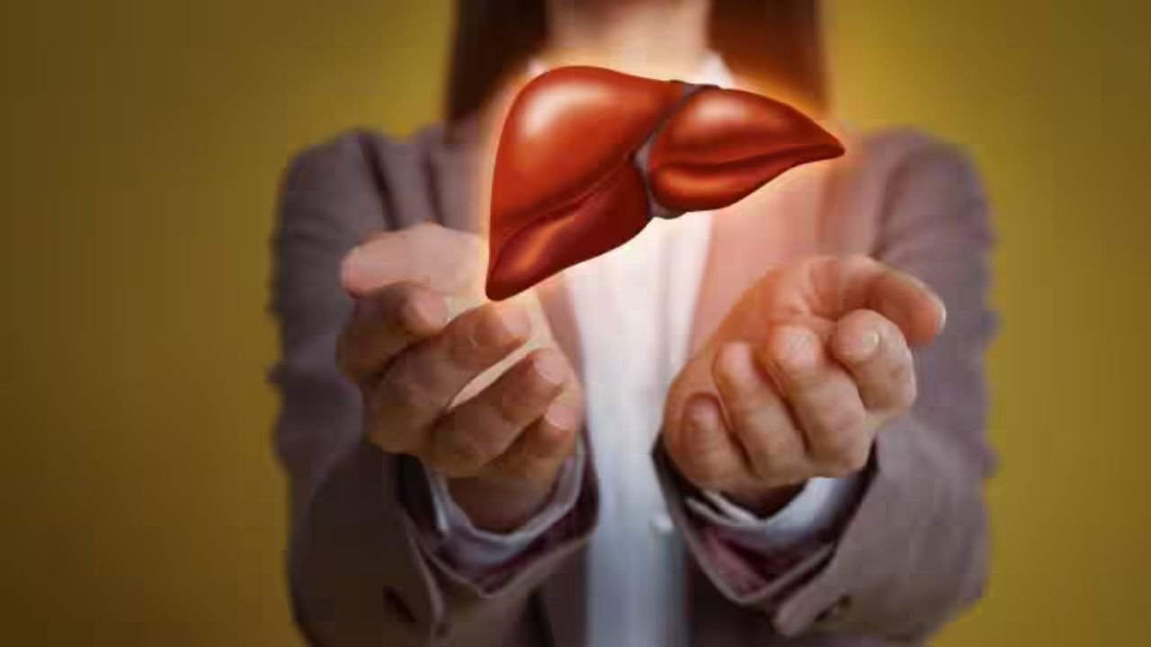 Harmful Jobs for Liver Health: Office jobs that harm the liver—be careful if you're working day and night, these are the signs you'll see first.