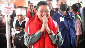 KAAC has issued a warning: the licenses of those doing business on PGR-VGR land will be revoked.