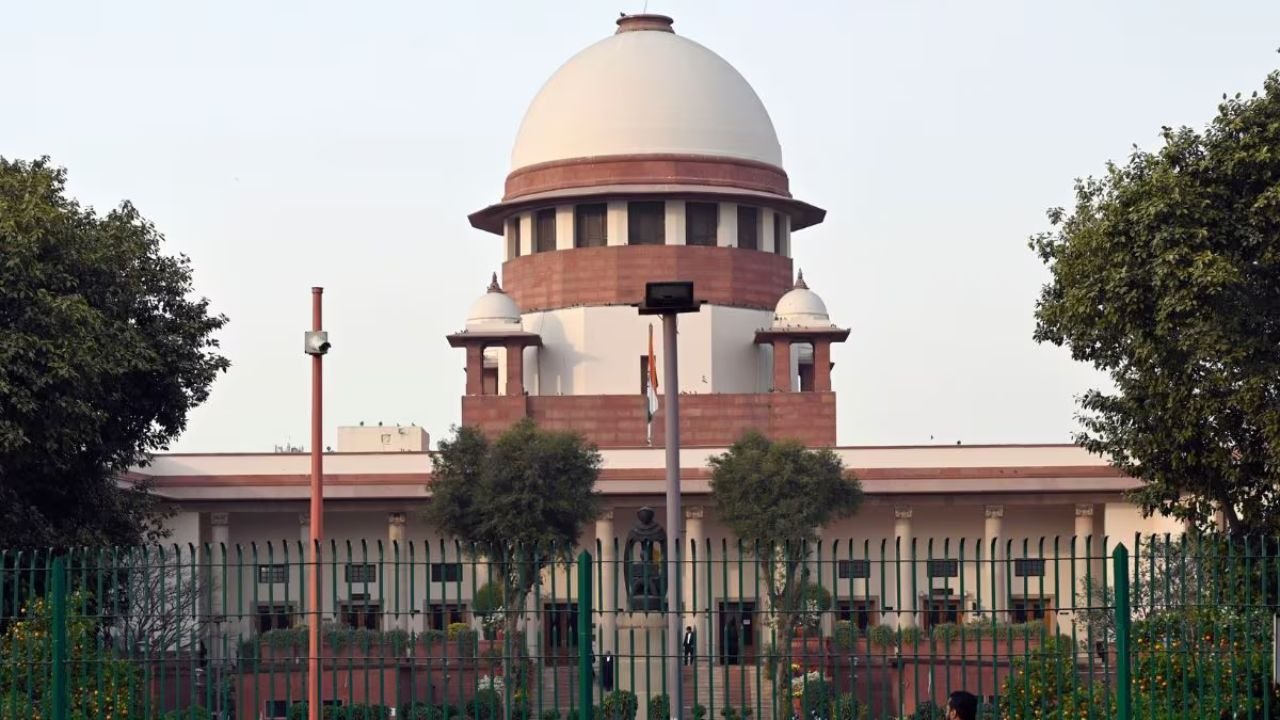 Supreme Court Opens 90 Law Clerk Posts With Rs 1 Lakh Salary, Apply Before February 7