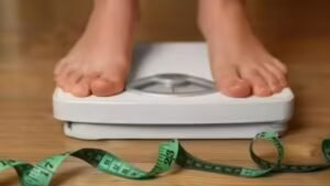 AIIMS report reveals: Both obesity and low weight are increasing mental stress.