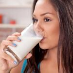 Milk Side Effects: Milk Under Medical Scrutiny as Experts Advise Limits Over Immunity and Cancer Concerns