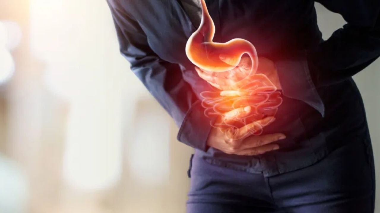 Gas and Acidity Remedies: If you experience gas and acidity after eating parathas, try these home remedies using celery.