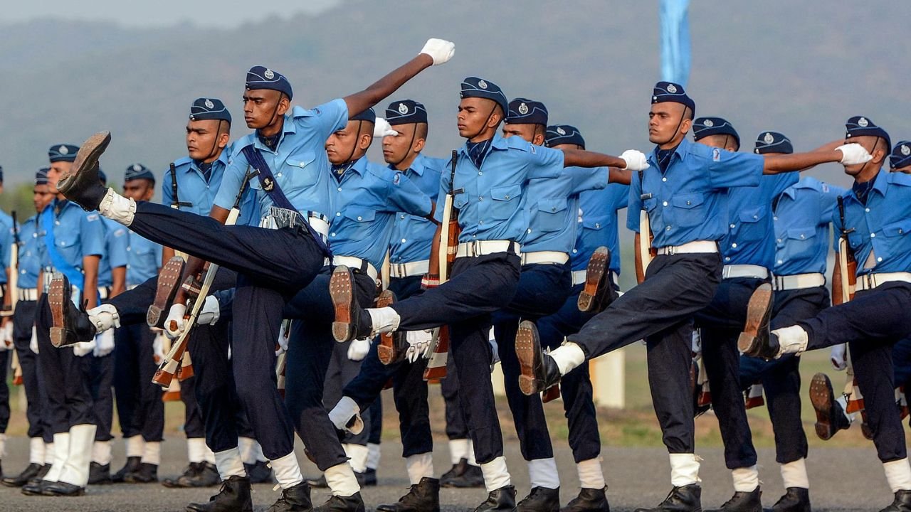 Agniveer Vayu 01/2027 Recruitment Open: Check Indian Air Force Salary Structure and Age Criteria