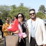 Mika Singh reveals how he, through sheer hard work, made Kartar his bodyguard.