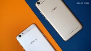Vivo and Oppo clash in the Rs 30,000 range, which phone will be the best?